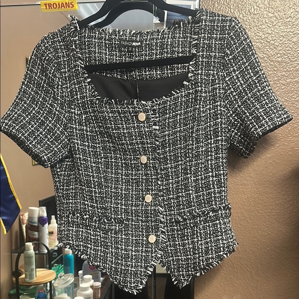 Fashion Nova Black and White Fitted Peplum Blouse